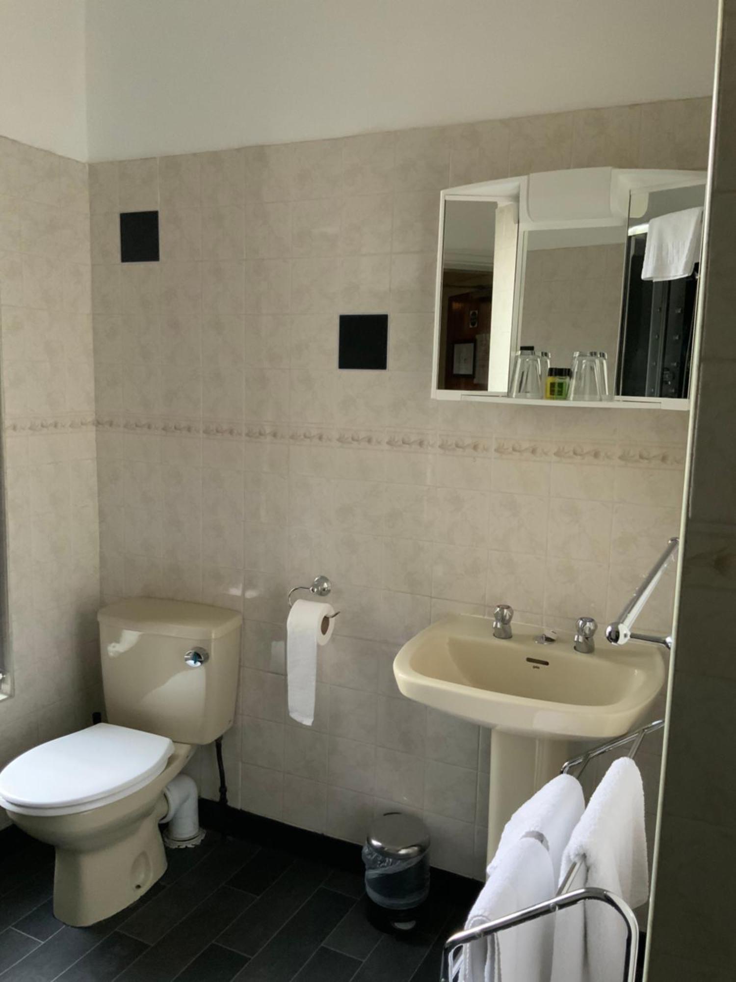 The Spread Eagle Hotel Манчестър Стая снимка